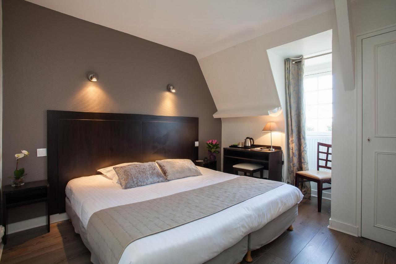 Hotel La Hoirie Sarlat-la-Canéda Exteriör bild